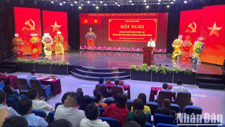 Quang cảnh buổi lễ.