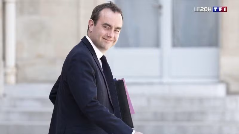 Tân Thủ tướng Pháp Sébastien Lecornu. Ảnh: TF1