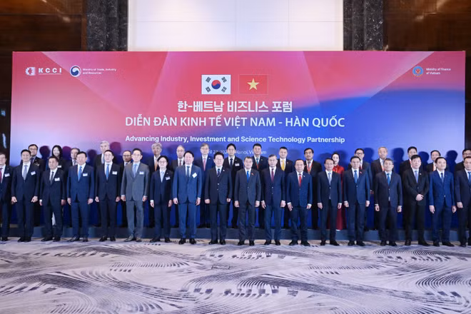 Diễn đàn Kinh tế Việt Nam-Hàn Quốc quy tụ lãnh đạo cấp cao và cộng đồng doanh nghiệp hai nước.