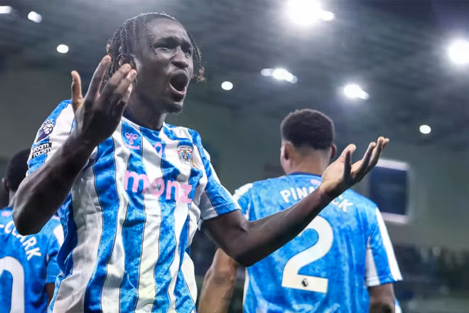 Coventry City chấm dứt 25 năm chờ thắng sân nhà ở Ngoại hạng Anh. (Ảnh: Coventry City FC)
