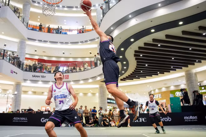 Các vận động viên thi đấu bùng nổ tại VBA Combine Challenges 2026.