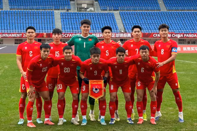 Đội hình xuất phát của U22 Việt Nam trong trận gặp U22 Hàn Quốc. (Ảnh: VFF)