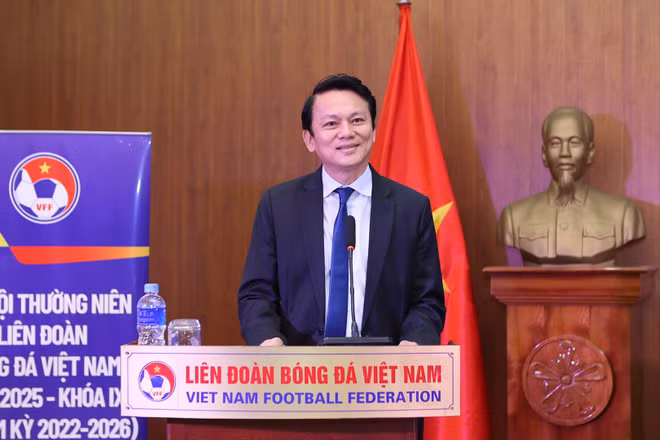 Tổng Thư ký AFF chúc mừng bóng đá Việt Nam với năm 2025 thành công