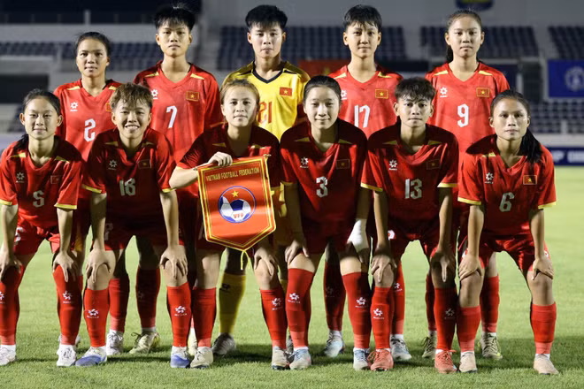 Đội hình xuất phát của U17 nữ Việt Nam. (Ảnh: VFF)