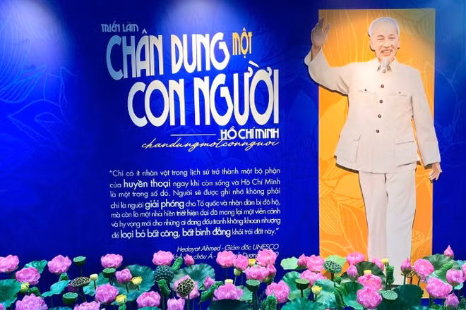 Bảo tàng Hồ Chí Minh tổ chức Trưng bày chuyên đề “Hồ Chí Minh - Chân dung một con người” trong khuôn khổ Triển lãm thành tựu Đất nước. (Ảnh: Ban tổ chức)