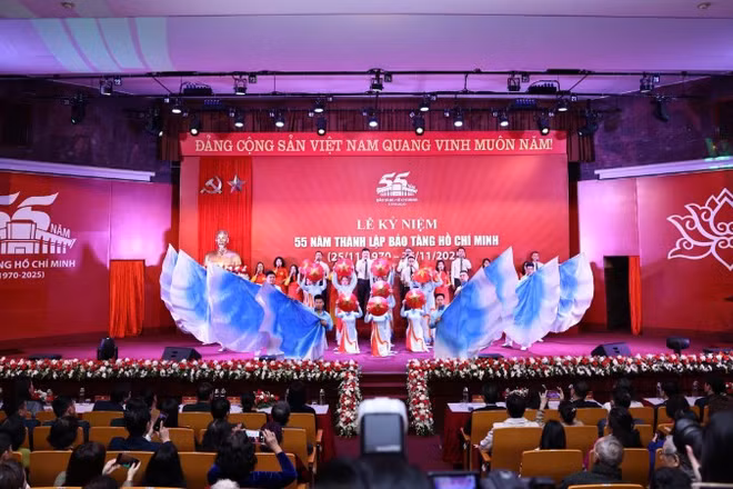 Bảo tàng Hồ Chí Minh tổ chức Lễ kỷ niệm 55 năm ngày thành lập. (Ảnh: THANH TÙNG)