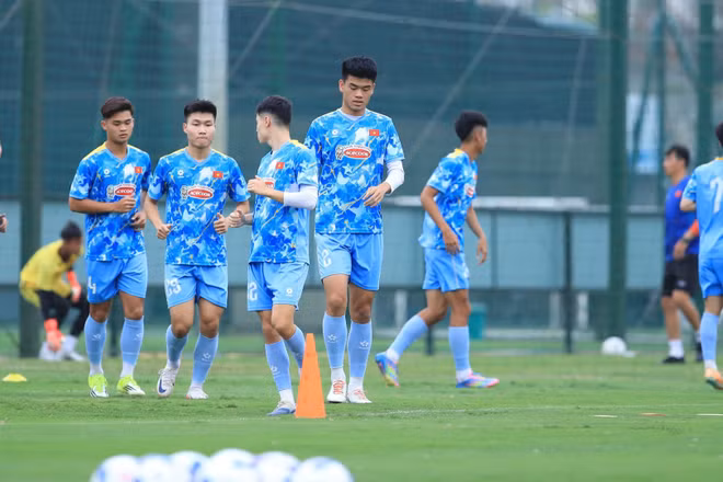 Các tuyển thủ U23 Việt Nam tập luyện hướng tới giải đấu quan trọng. (Ảnh: VFF)