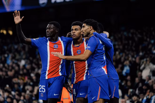 Các cầu thủ PSG ăn mừng bàn thắng vào lưới Man City. (Ảnh: PSG.fr)