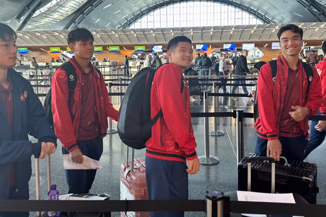 Các cầu thủ U23 Việt Nam tới Saudi Arabia để dự Vòng chung kết U23 châu Á 2026. (Ảnh: VFF)