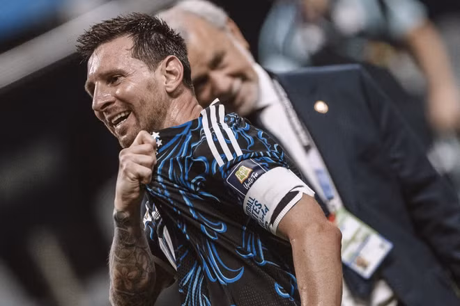 Lionel Messi ăn mừng sau khi cùng Argentina tiến vào chung kết World Cup 2026. (Ảnh: AFA)