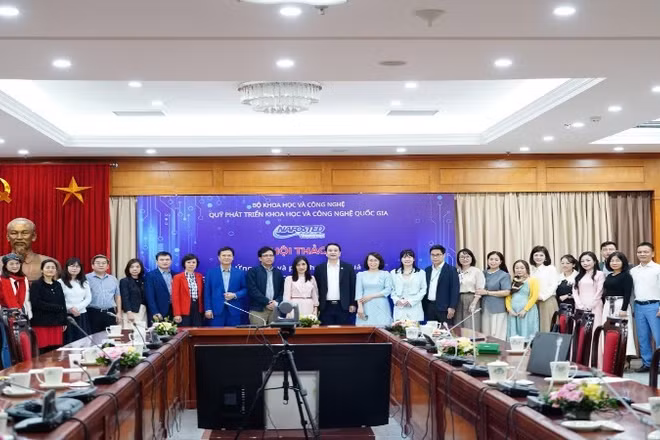 Hội thảo thu hút nhiều nhà khoa học tham dự.