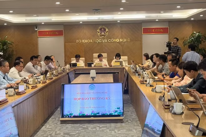 Quang cảnh buổi hop báo của Bộ Khoa học và Công nghệ ngày 1/6.