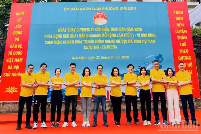 [Ảnh] 126 xã, phường của Thủ đô Hà Nội cùng hưởng ứng Ngày chạy Olympic 2026