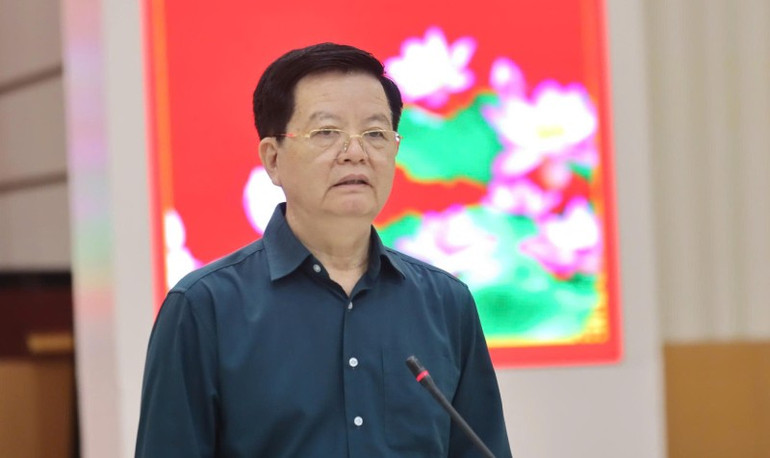 Đồng chí Mai Văn Chính, Ủy viên Trung ương Đảng, Phó Thủ tướng Chính phủ phát biểu chỉ đạo. z7051397953347-2449bcd37ef8a46bf3ec8ceea80b9f58.jpg