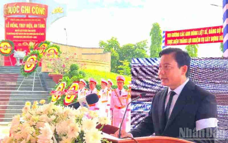 Phó Chủ tịch Ủy ban nhân dân tỉnh Tây Ninh - Phạm Tấn Hòa phát biểu. ndo_br_z6816293106120-e1cf973ac41e2c67990a8ad9b0c7c45f.jpg