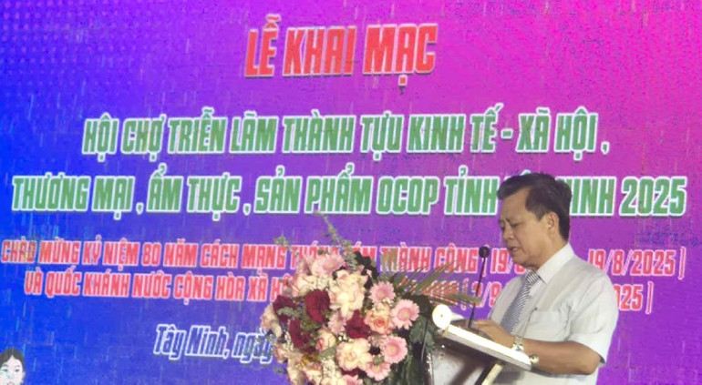 Phó Giám đốc Sở Văn hóa, Thể thao và Du lịch Tây Ninh Nguyễn Thành phát biểu khai mạc z6947189551892-6fc16e670420383169f4adc62c5bbafc.jpg