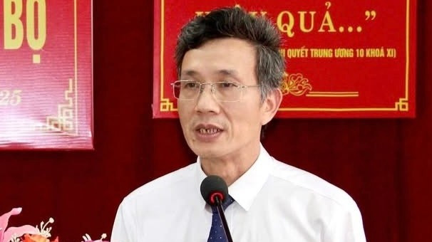 Tổng Biên tập Báo và Phát thanh, truyền hình Lào Cai phát biểu nhận nhiệm vụ. 3-4138.jpg