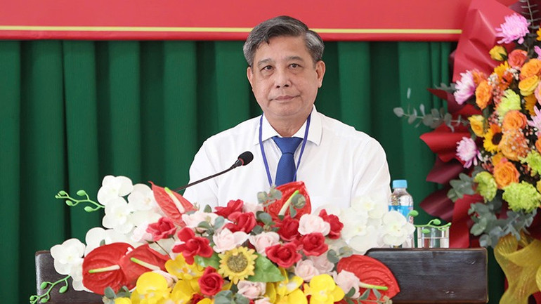 Đồng chí Đồng Văn Thanh phát biểu chỉ đạo đại hội. a.jpg