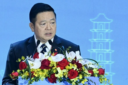 Tổng Thư ký ASEAN Kao Kim Hourn phát biểu trong phiên khai mạc Hội nghị Bộ trưởng số ASEAN (ADGSOM) lần thứ 6. Ảnh: TRẦN HẢI