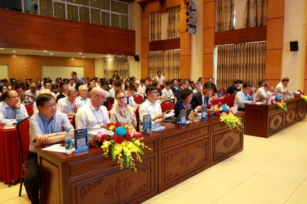 Các đại biểu tham dự Hội thảo Ngành nước Việt Nam trong kỷ nguyên mới: Thách thức và cơ hội..