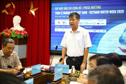 Ông Nguyễn Ngọc Điệp, Chủ tịch Hội Cấp Thoát nước Việt Nam chủ trì buổi gặp mặt báo chí công bố Tuần lễ ngành Nước Việt Nam - Vietnam Water Week 2025. 