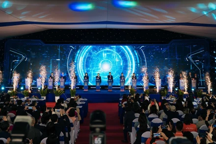 Nhấn nút khởi công Khu Công viên Công nghệ số và hỗn hợp tại Hà Nội.