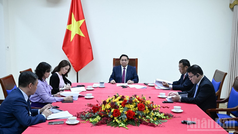 Quang cảnh cuộc điện đàm. (Ảnh: Trần Hải)