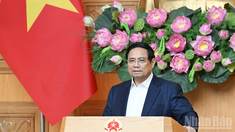 Thủ tướng Phạm Minh Chính phát biểu ý kiến tại cuộc họp. (Ảnh: Trần Hải) ndo_br_b4-3659-1964.jpg