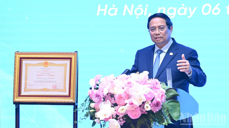 Thủ tướng Chính phủ Phạm Minh Chính phát biểu ý kiến tại buổi lễ (Ảnh: TRẦN HẢI) ndo_br_b8-2258-9988.jpg