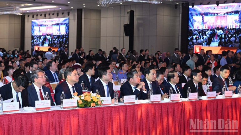 ndo_br_a1-2837.jpg