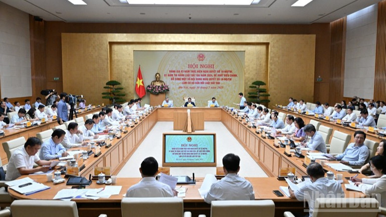 Quang cảnh hội nghị. (Ảnh: TRẦN HẢI) ndo_br_a1-3601.jpg