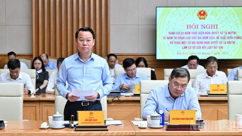 Bộ trưởng Nông nghiệp và Môi trường Đỗ Đức Duy phát biểu tại hội nghị. (Ảnh: TRẦN HẢI) ndo_br_a4-4404.jpg