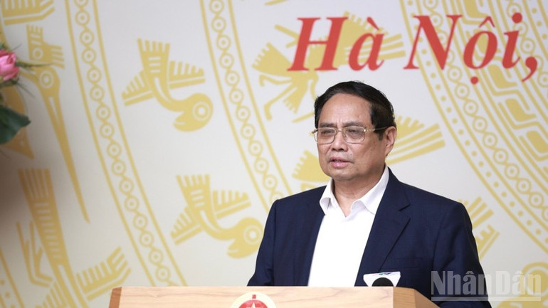 Bí thư Đảng ủy Chính phủ, Thủ tướng Chính phủ Phạm Minh Chính phát biểu ý kiến tại hội nghị. (Ảnh: TRẦN HẢI) ndo_br_a8-7016.jpg