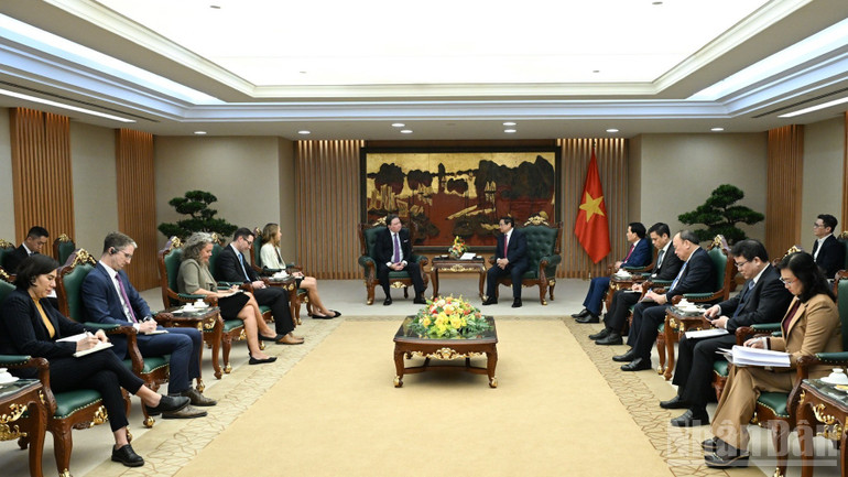 Quang cảnh buổi tiếp. (Ảnh TRẦN HẢI)