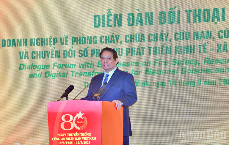 Thủ tướng Chính phủ Phạm Minh Chính phát biểu ý kiến tại diễn đàn. (Ảnh: THANH GIANG) ndo_br_c1.jpg