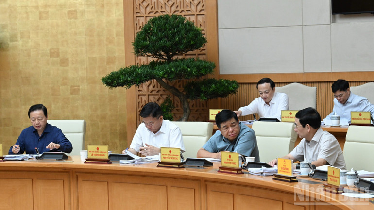 Các thành viên Chính phủ tham dự phiên họp. (Ảnh: Trần Hải) ndo_br_a5-3276.jpg