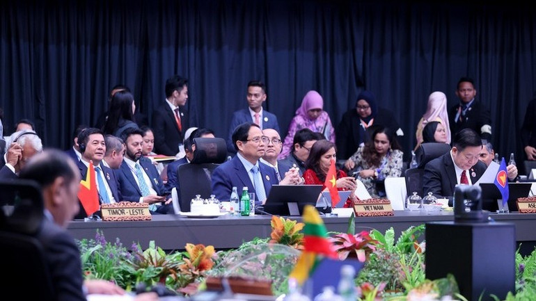 Nhấn mạnh “bao trùm và bền vững” là lựa chọn và yêu cầu chiến lược của ASEAN trong một thế giới nhiều biến động và bất định, Thủ tướng Phạm Minh Chính đề nghị ASEAN cần phát huy mạnh mẽ ba cội nguồn sức mạnh chiến lược để hiện thực hoá mục tiêu này. (Ảnh: VGP/Nhật Bắc) aaa3-2487.jpg