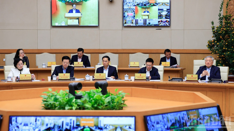 Các Phó Thủ tướng Chính phủ tham dự phiên họp. (Ảnh: TRẦN HẢI)