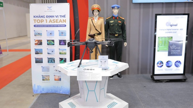 Sản phẩm UAV phục vụ công tác phòng cháy, chữa cháy và cứu hộ, cứu nạn của CT UAV. b2-1230.jpg
