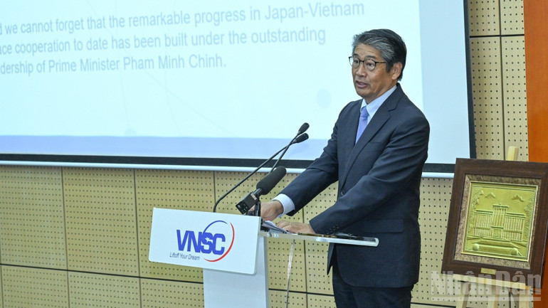 Đại sứ Nhật Bản tại Việt Nam Ito Naoki phát biểu ý kiến. (Ảnh: TRẦN HẢI)