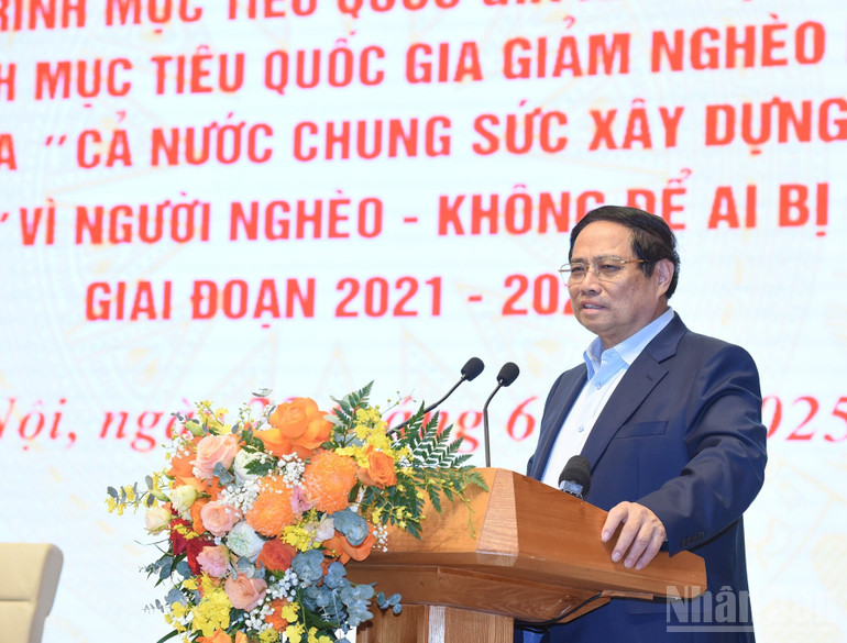 Thủ tướng Chính phủ Phạm Minh Chính phát biểu ý kiến chỉ đạo Hội nghị tổng kết. (Ảnh: TRẦN HẢI) Thủ tướng Chính phủ Phạm Minh Chính phát biểu ý kiến chỉ đạo Hội nghị tổng kết. (Ảnh: TRẦN HẢI)