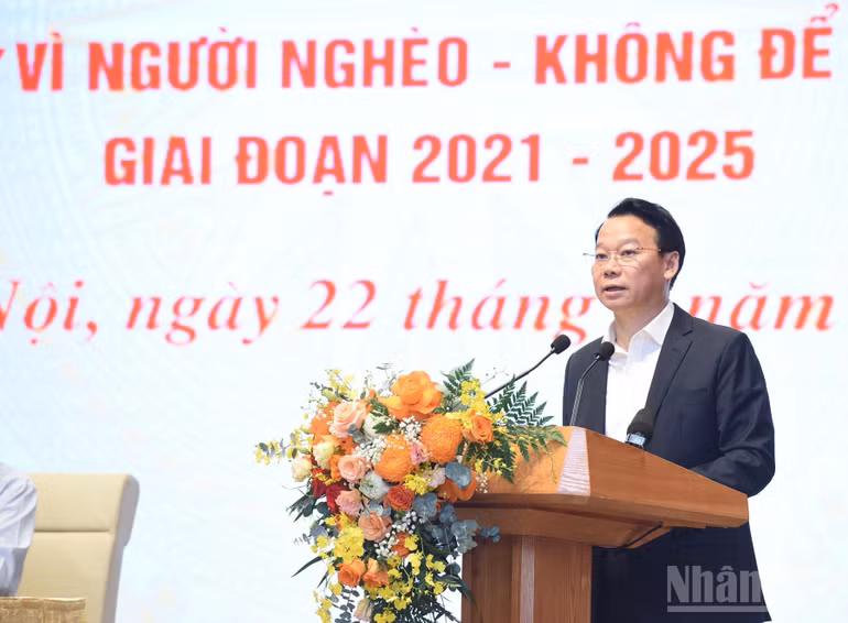 Bộ trưởng Nông nghiệp và Môi trường Đỗ Đức Duy phát biểu ý kiến tại Hội nghị. (Ảnh: TRẦN HẢI)