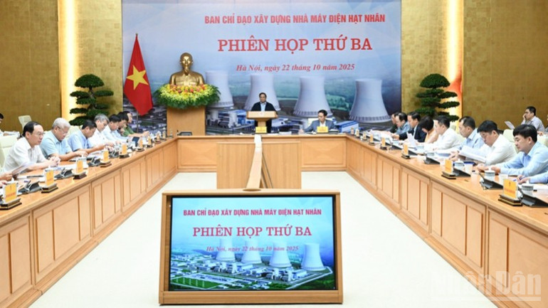 Quang cảnh phiên họp. (Ảnh: TRẦN HẢI) ndo_br_b2-1308.jpg