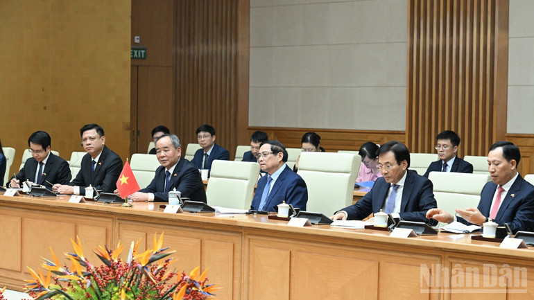 Thủ tướng Phạm Minh Chính và lãnh đạo một số bộ, ngành Việt Nam tham dự cuộc hội kiến. (Ảnh: Trần Hải)