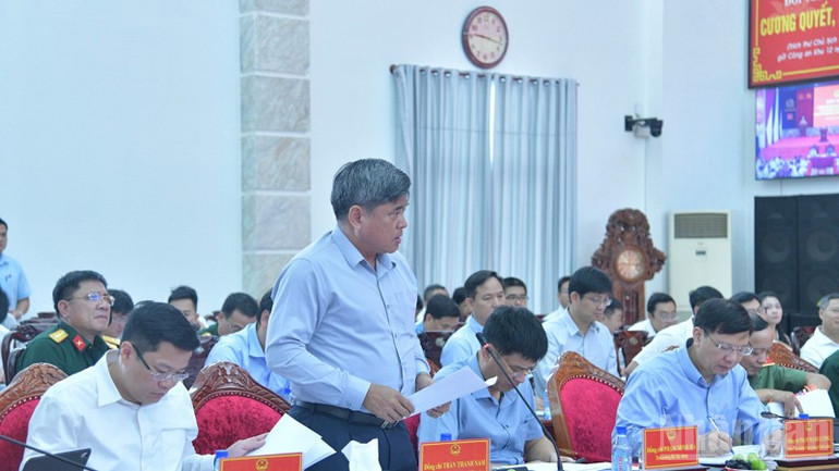 Đại diện lãnh đạo Bộ Nông nghiệp và Môi trường phát biểu ý kiến tại hội nghị. (Ảnh: THANH GIANG) ndo_br_a6-4073.jpg