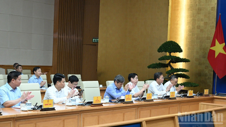 Các đại biểu tham dự Hội nghị Hội đồng Điều phối vùng đồng bằng sông Hồng lần thứ sáu. (Ảnh: Trần Hải) ndo_br_a3-712.jpg