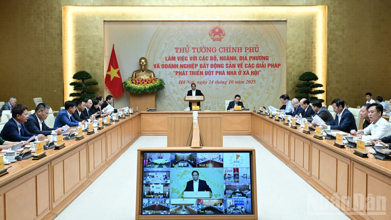 Quang cảnh cuộc làm việc. (Ảnh: TRẦN HẢI) ndo_br_b4-8594.jpg