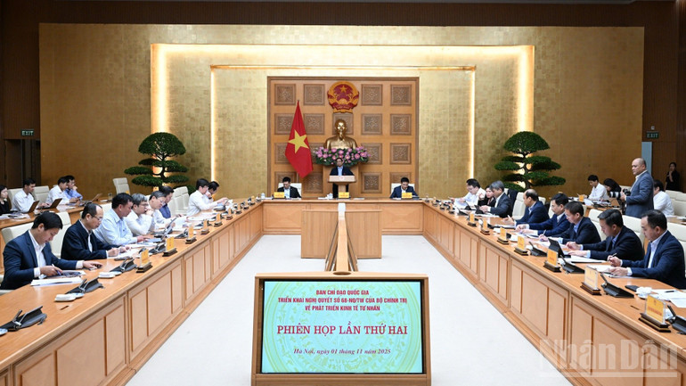 Quang cảnh phiên họp. (Ảnh: Trần Hải) Quang cảnh phiên họp. (Ảnh: Trần Hải)