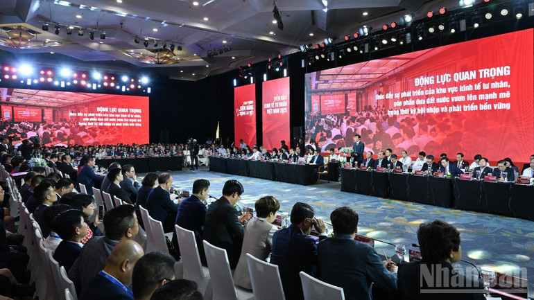 Quang cảnh Diễn đàn Kinh tế tư nhân Việt Nam 2025. (Ảnh: TRẦN HẢI) ndo_br_a6-154.jpg