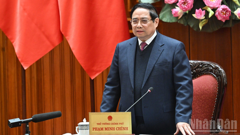 Thủ tướng Phạm Minh Chính phát biểu ý kiến chỉ đạo phiên họp. (Ảnh: TRẦN HẢI)